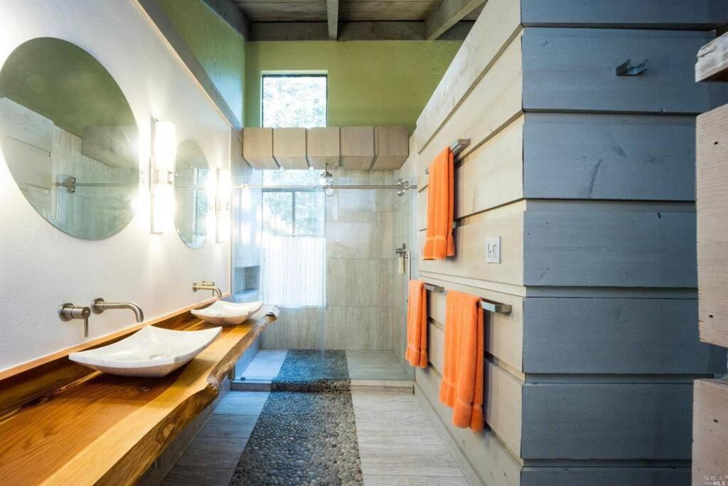 Modern House W. Fast Internet In 1 Acre Land Villa Occidental Екстериор снимка